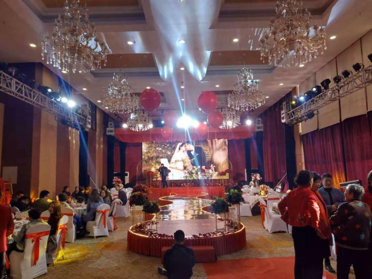 Beijing Gongmei Blue Peacock Business Hotel Ngoại thất bức ảnh
