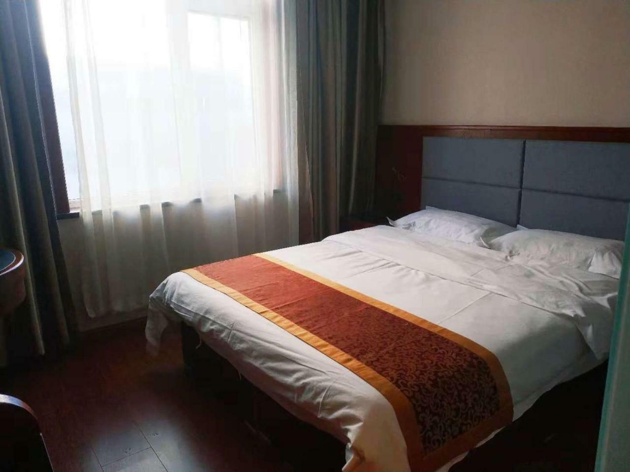 Beijing Gongmei Blue Peacock Business Hotel Ngoại thất bức ảnh